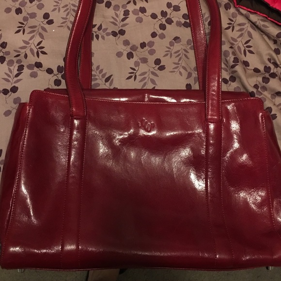 Purses - Picture 2 of 5